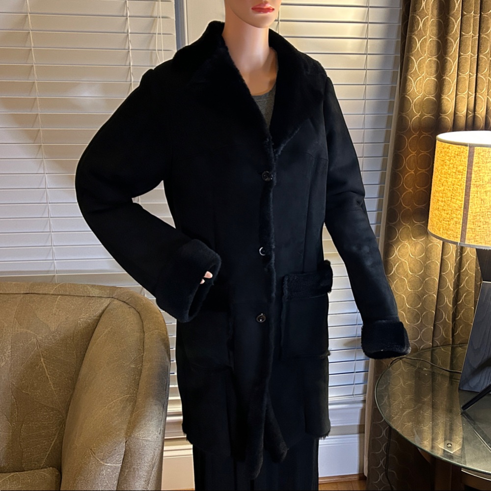 Via Veneto Women's Black Shearling Coat